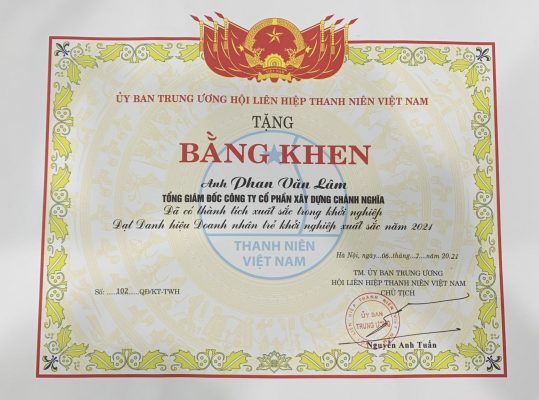 phan van lam ceo chanh nghia group dat top 100 doanh nhan tre khoi nghiep xuat sac nam2021